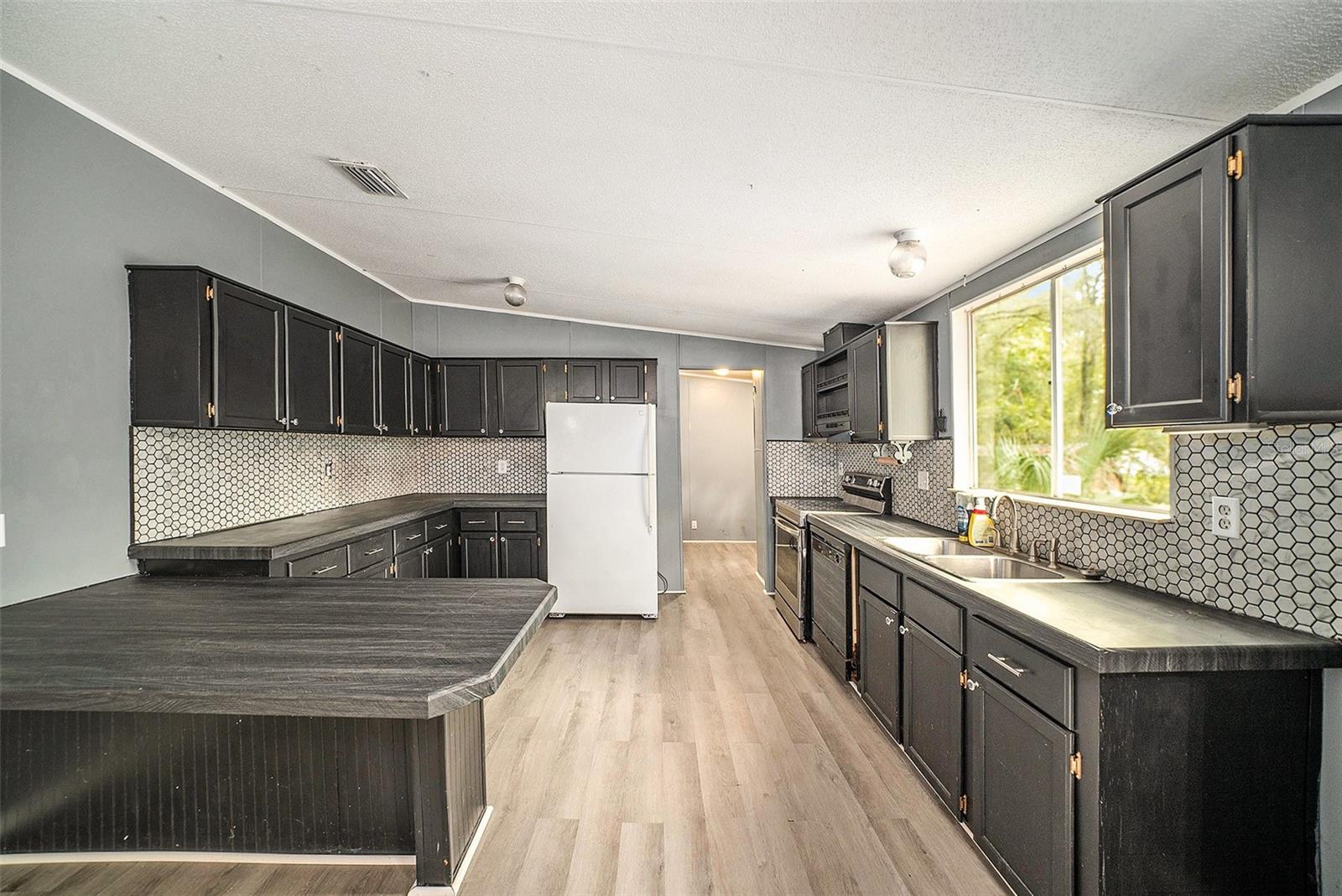 HIGHLAND FOREST UNREC - Residential