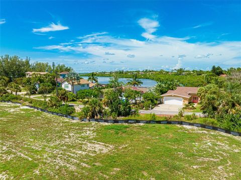 A home in LONGBOAT KEY