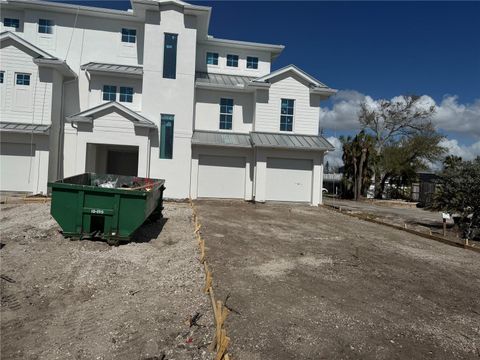 A home in LONGBOAT KEY