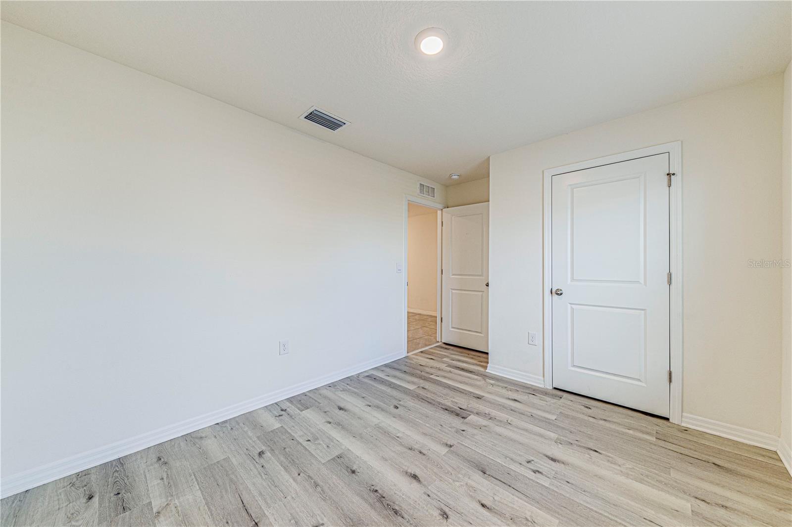 ASHBERRY VILLAGE PHASE 1 - Residential