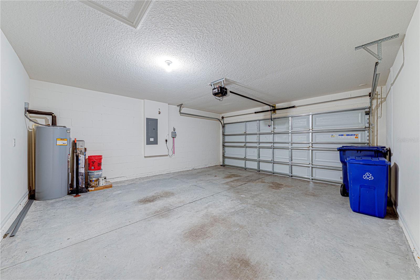 ASHBERRY VILLAGE PHASE 1 - Residential