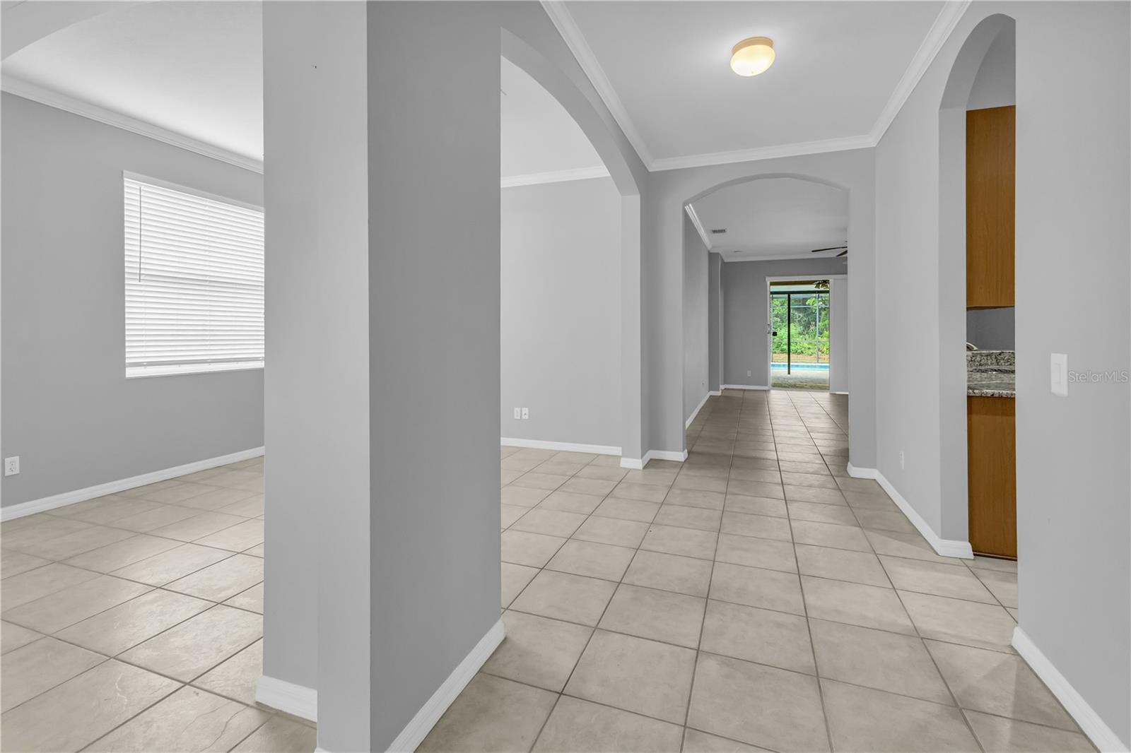 THE OAKS AT WOODLAND PARK PH 2 - Residential Lease