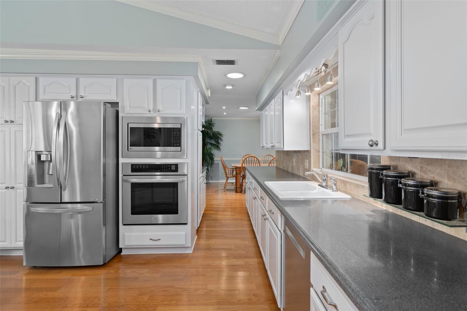 RIVERHAVEN VILLAGE - Residential