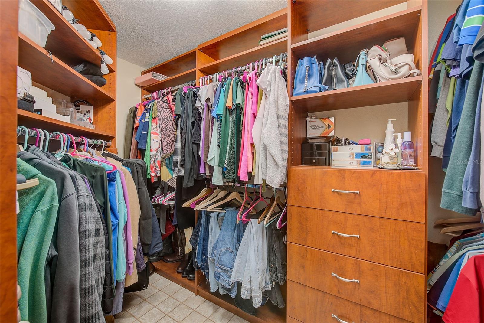 TWIN LAKES PARCELS - Residential