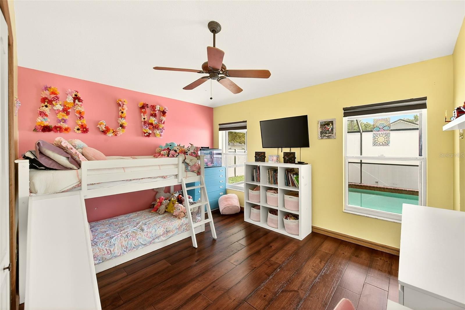 TWIN LAKES PARCELS - Residential