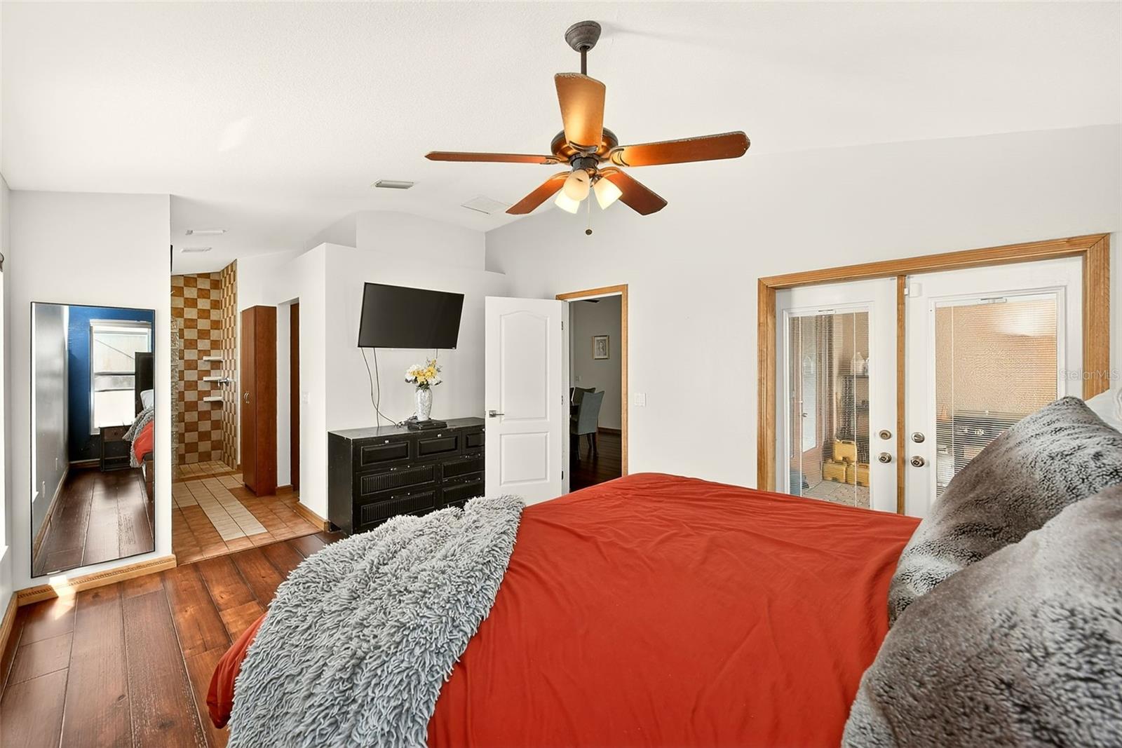 TWIN LAKES PARCELS - Residential