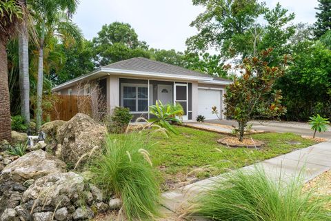 A home in LARGO