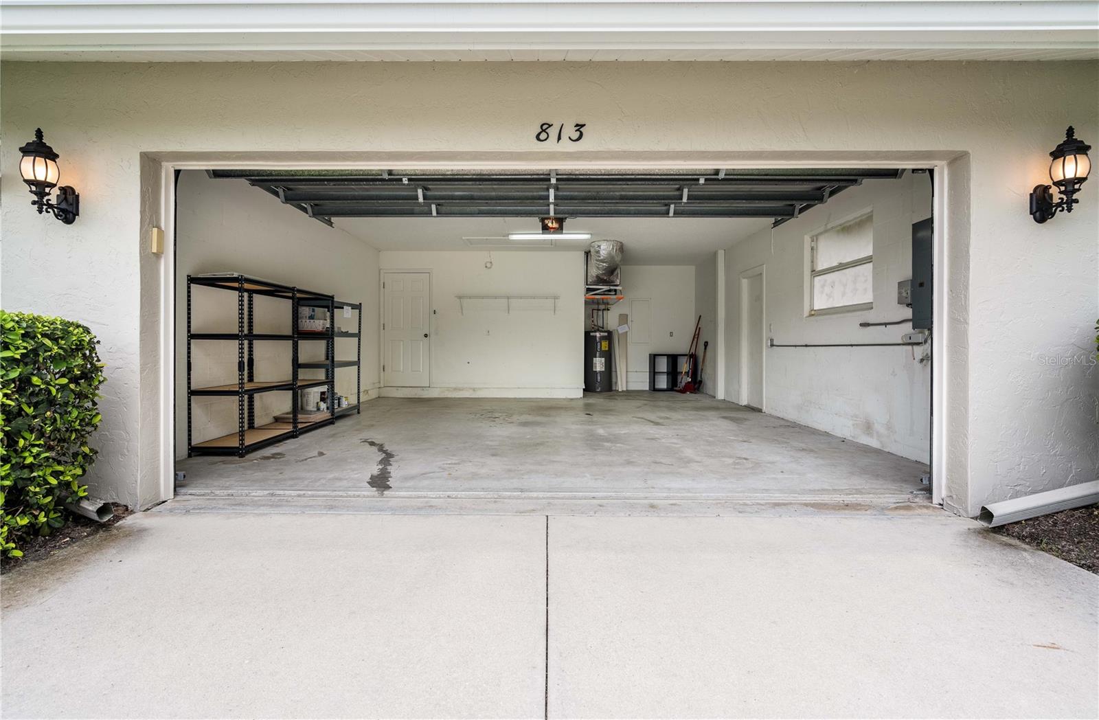 BAY OAKS ESTATES - Residential