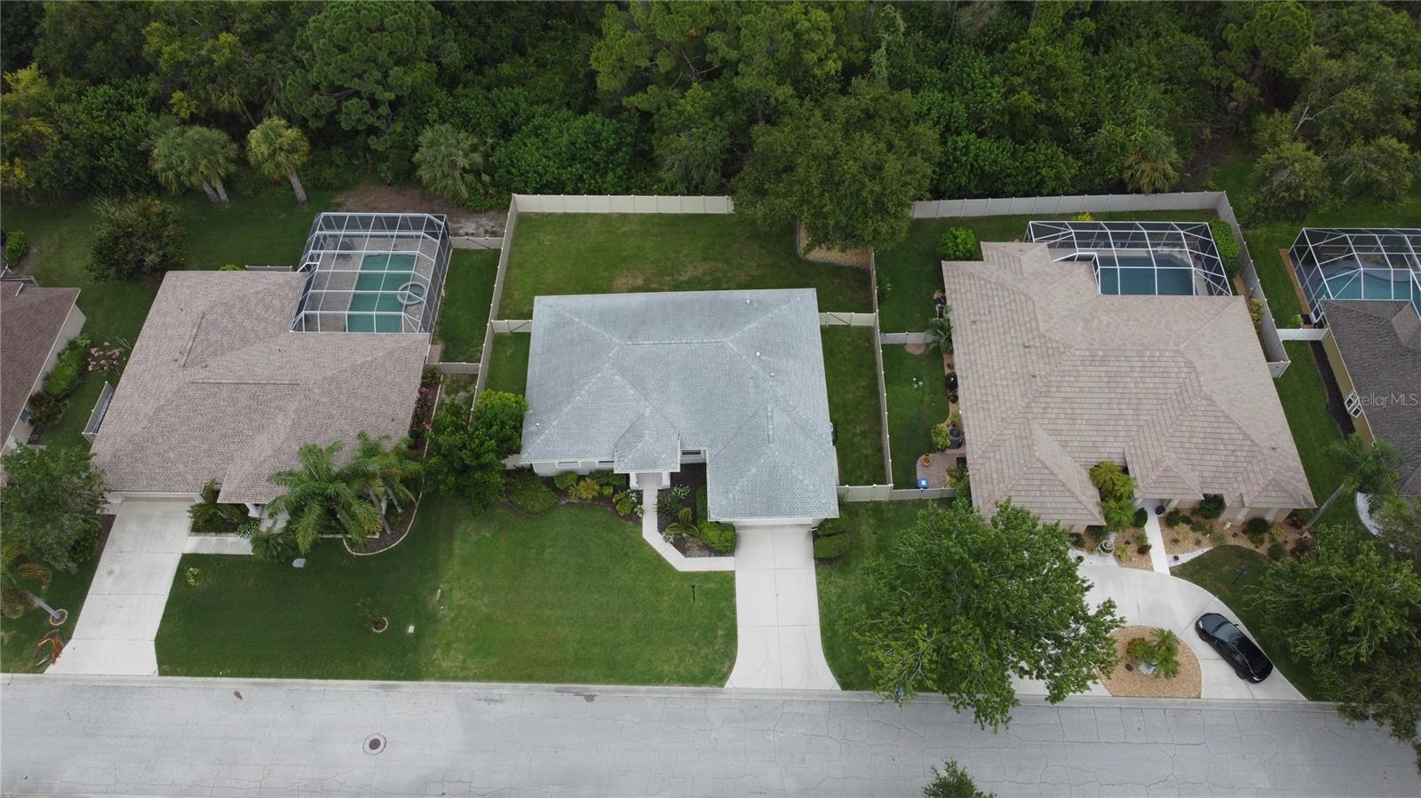 BAY OAKS ESTATES - Residential