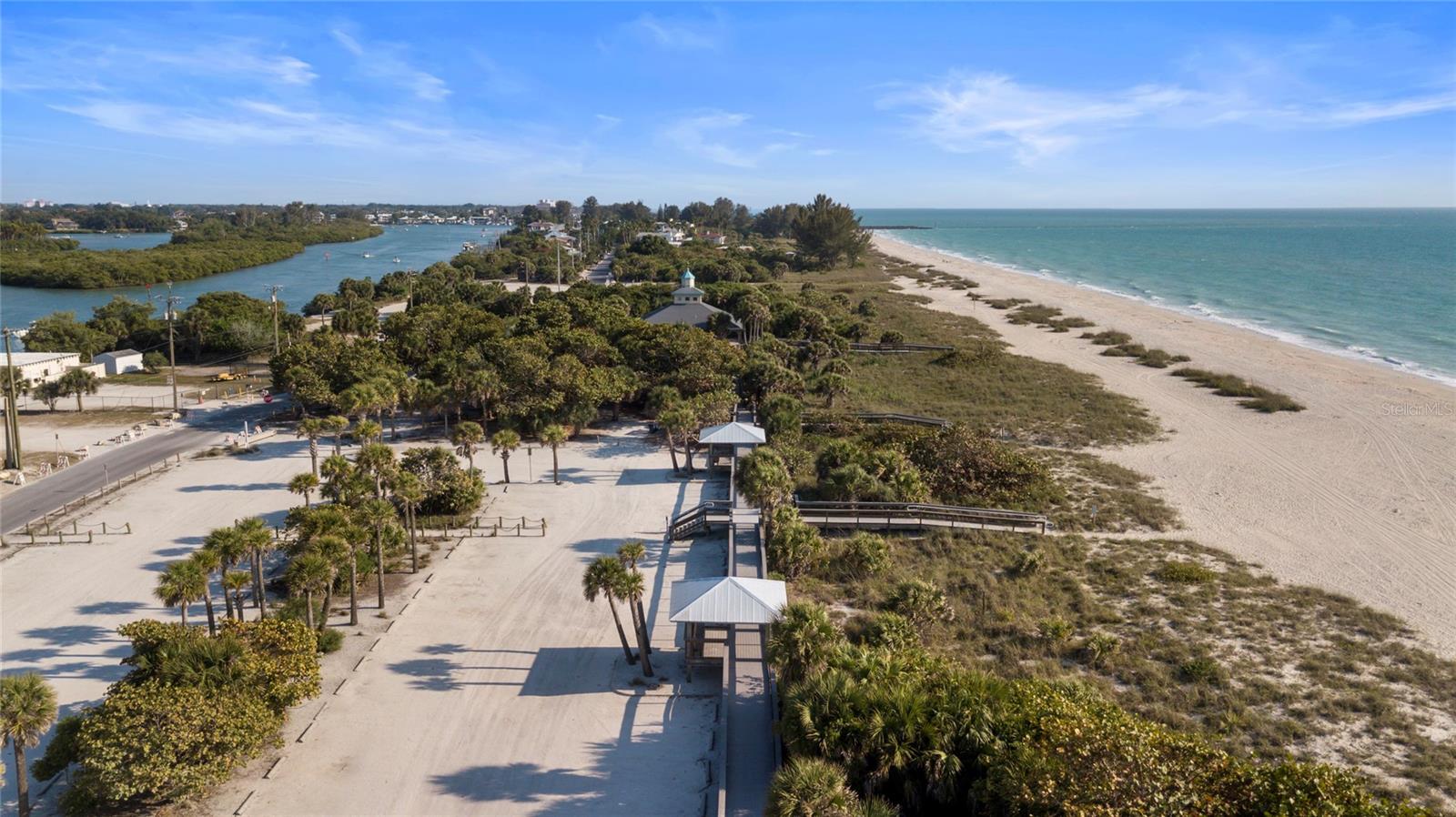 BAY OAKS ESTATES - Residential