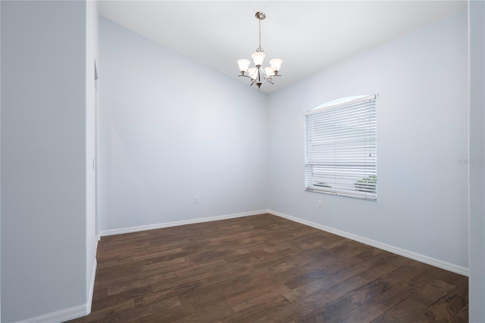 BAY OAKS ESTATES - Residential