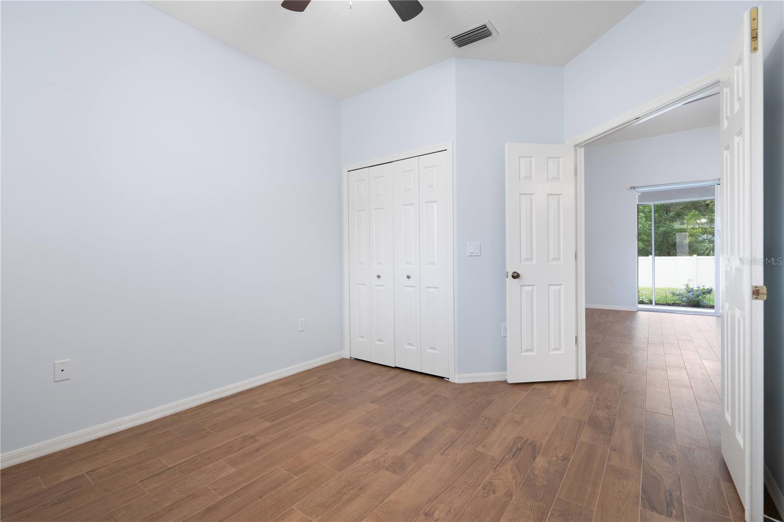 BAY OAKS ESTATES - Residential