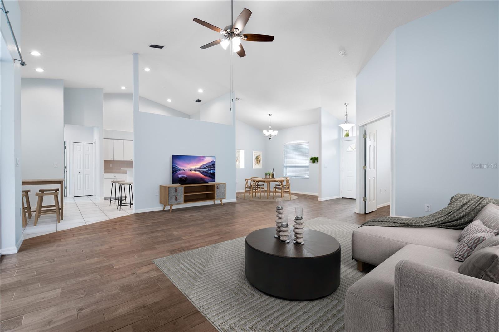 BAY OAKS ESTATES - Residential