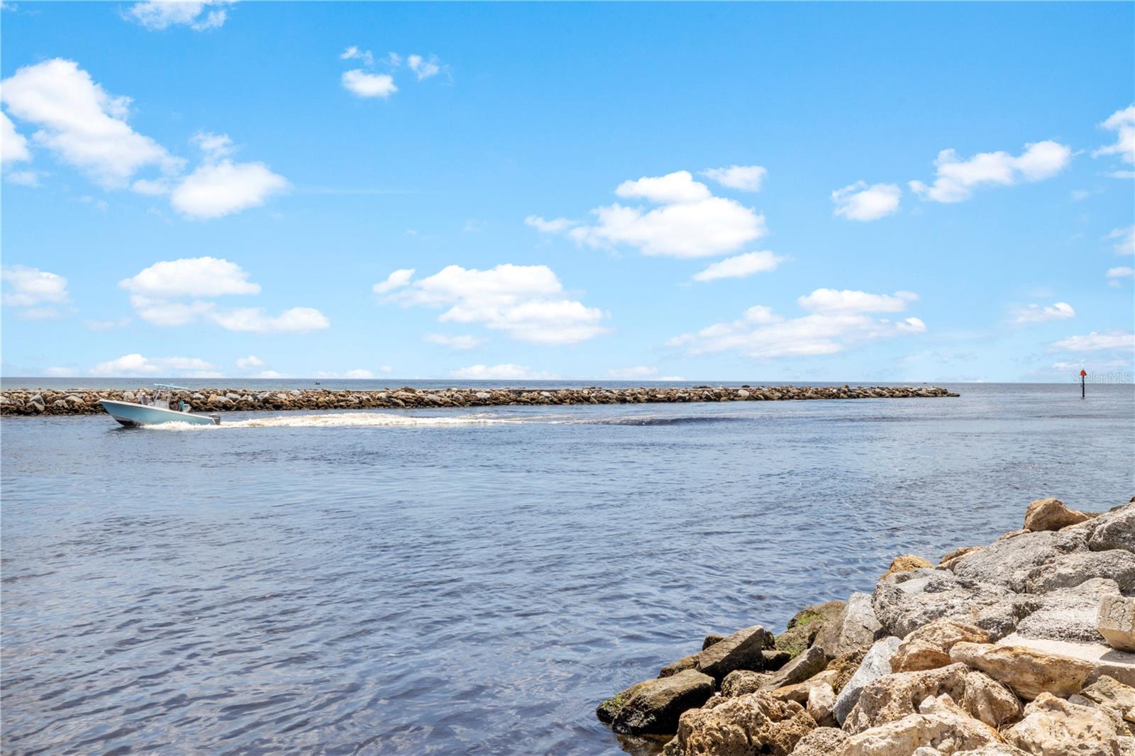 BAY OAKS ESTATES - Residential