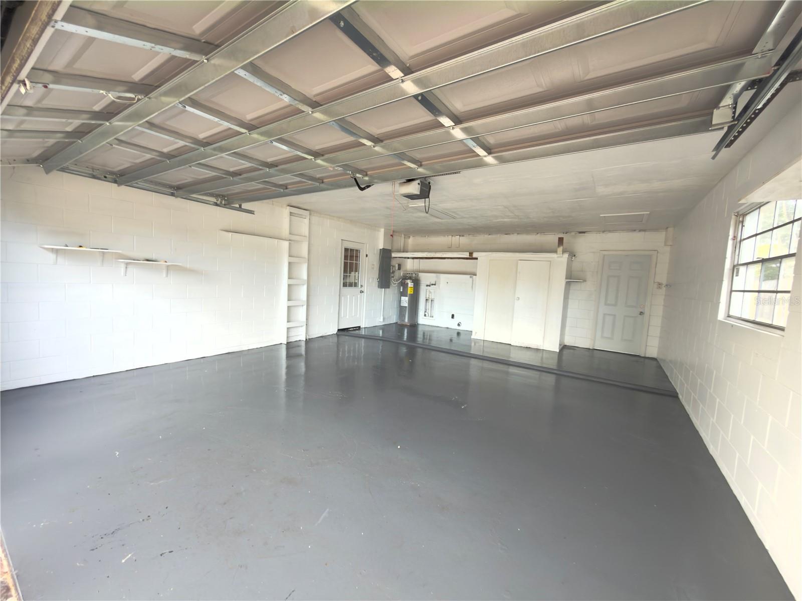 ENGLISH ESTATES UNIT 2 - Residential Lease