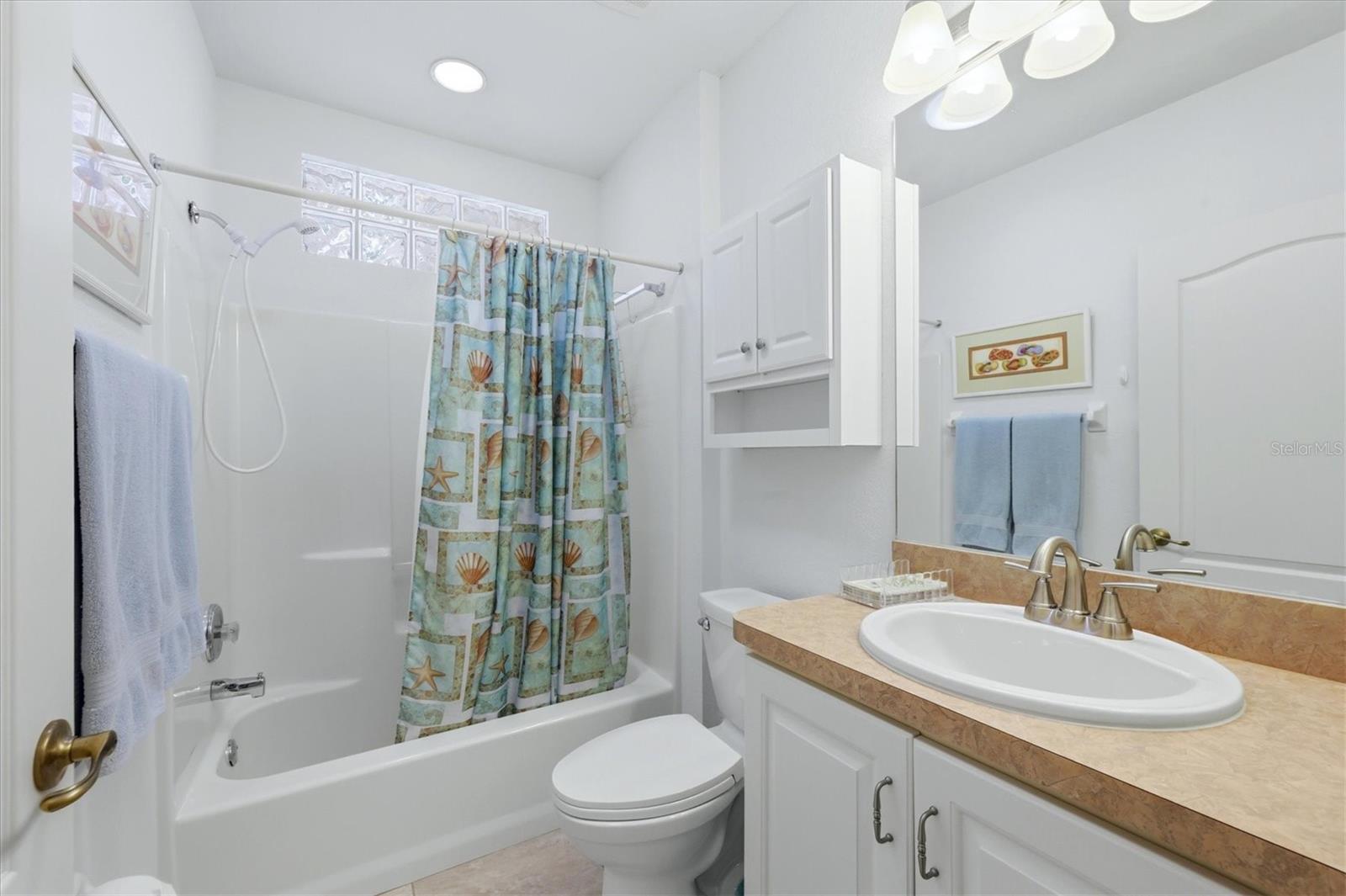 FOUNTAIN VIEW - Residential