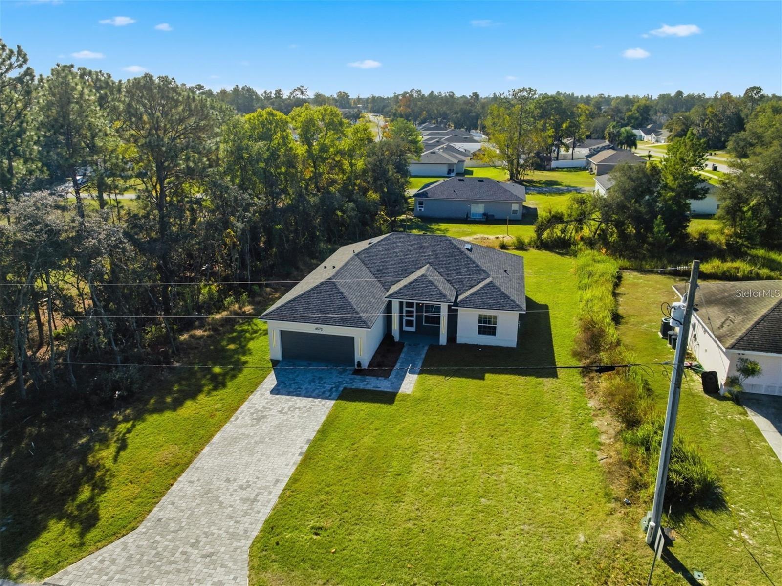 MARION OAKS UN 01 - Residential Lease