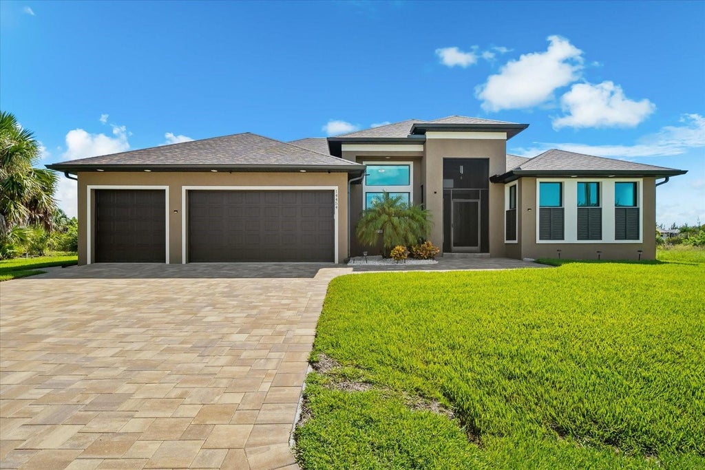 Photo of 14454 Maysville Circle, Port Charlotte, FL 33981 (MLS # D6148603)