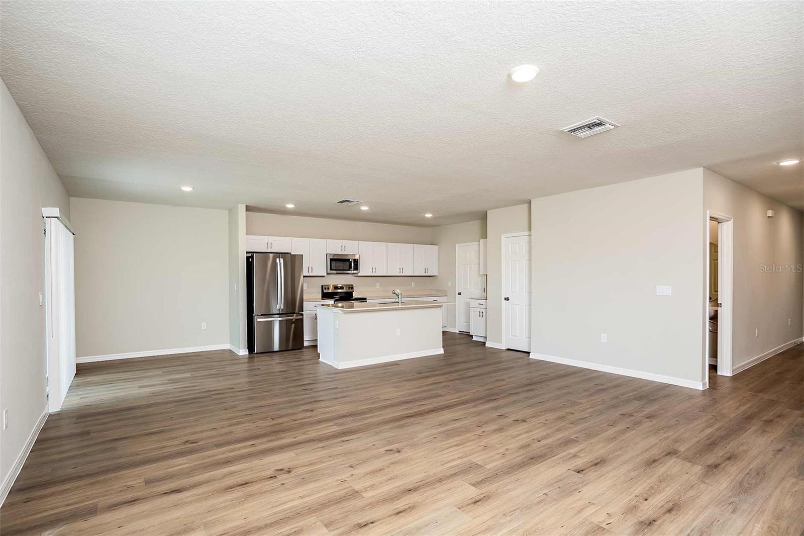 TWO RIVERS - Residential