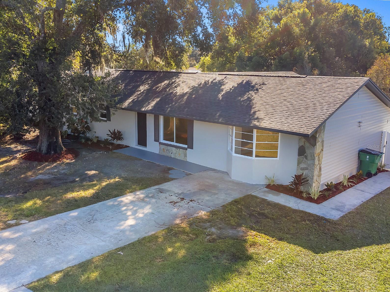 EASY ACRES - Residential