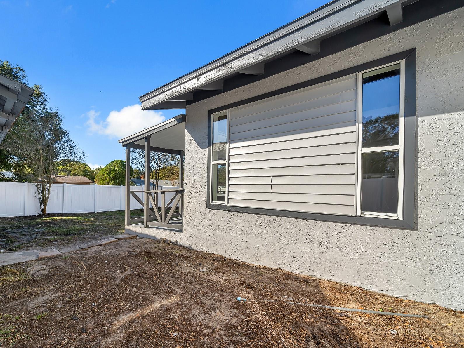 EASY ACRES - Residential