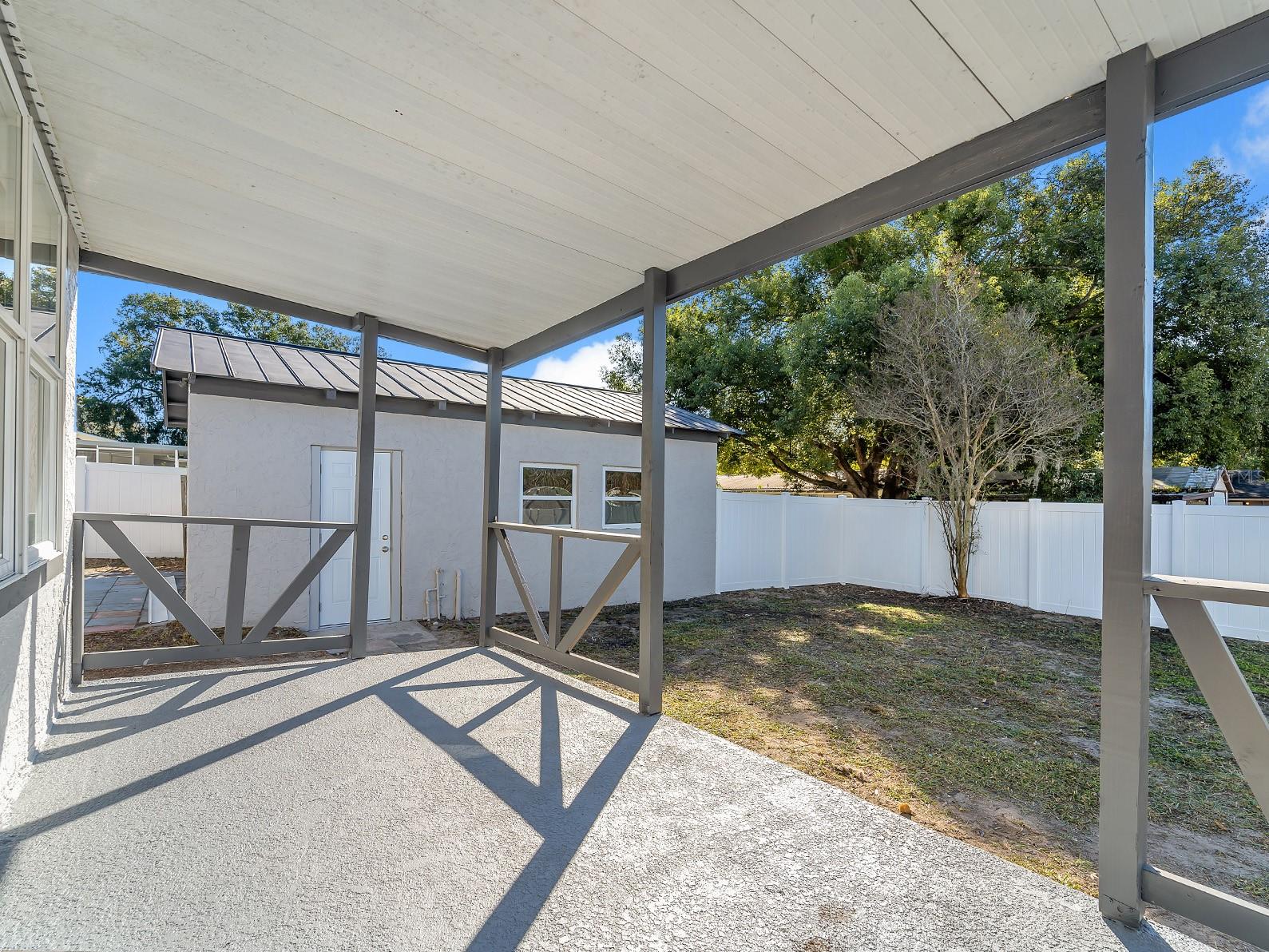 EASY ACRES - Residential