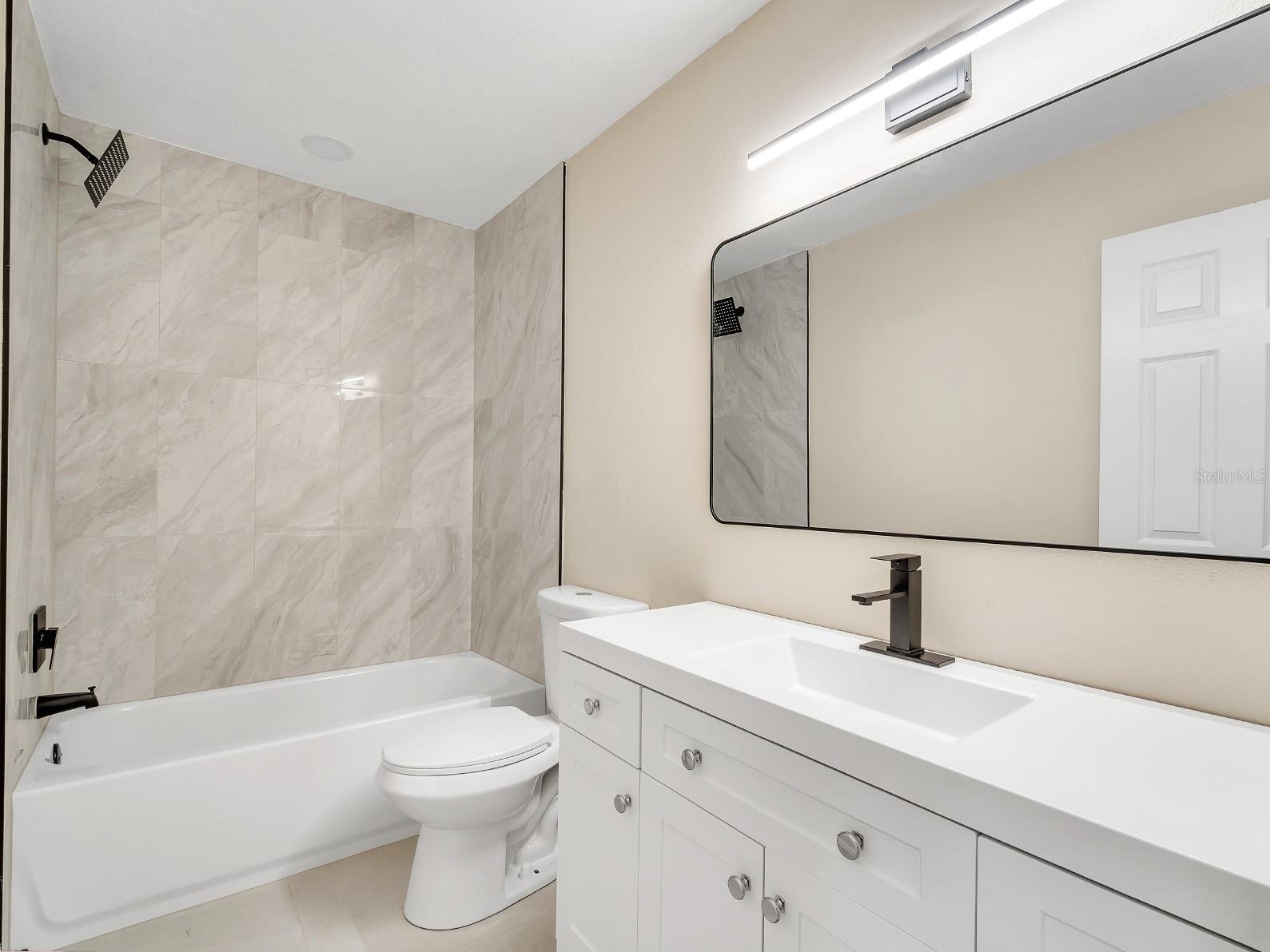 EASY ACRES - Residential