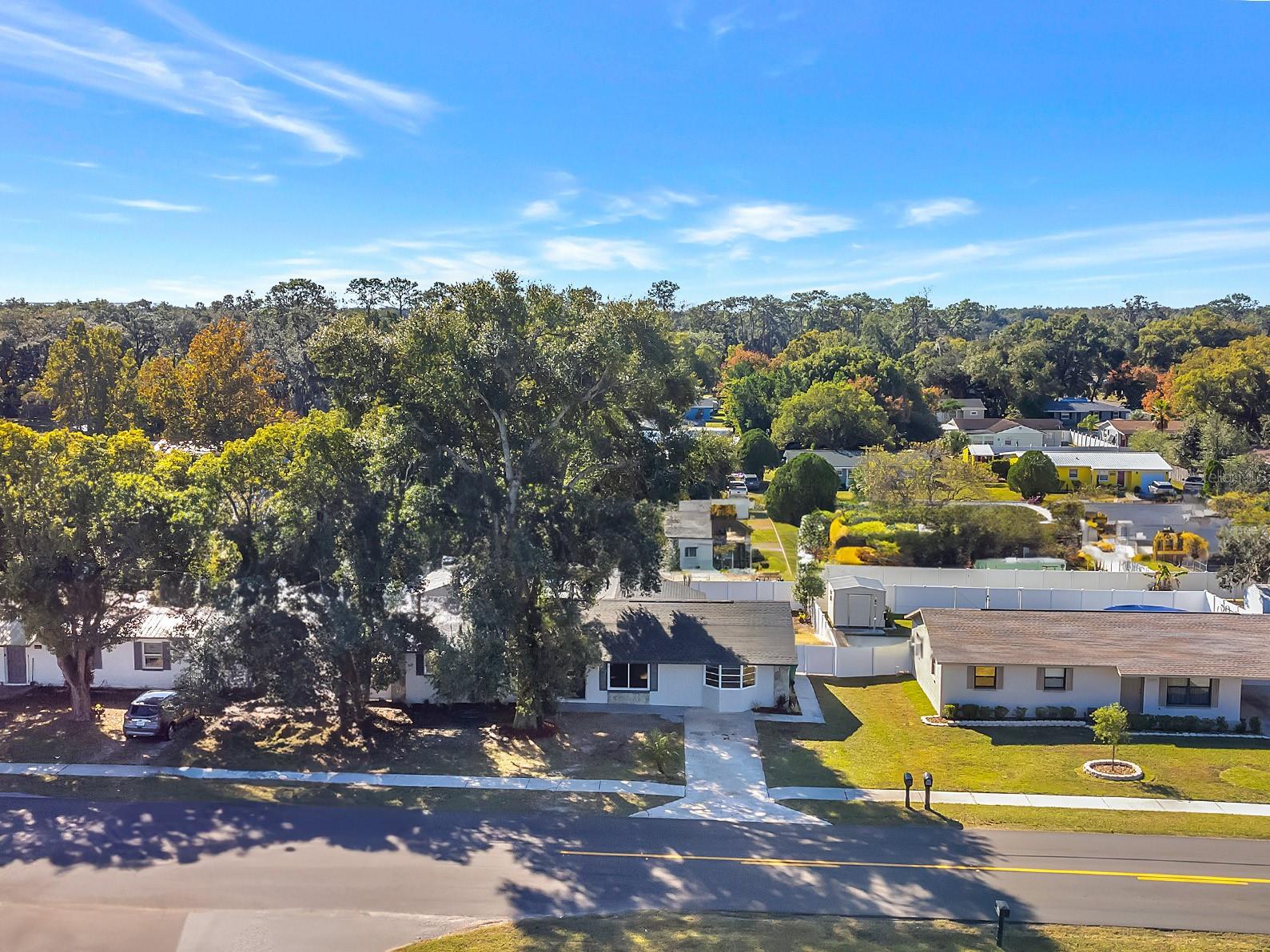 EASY ACRES - Residential