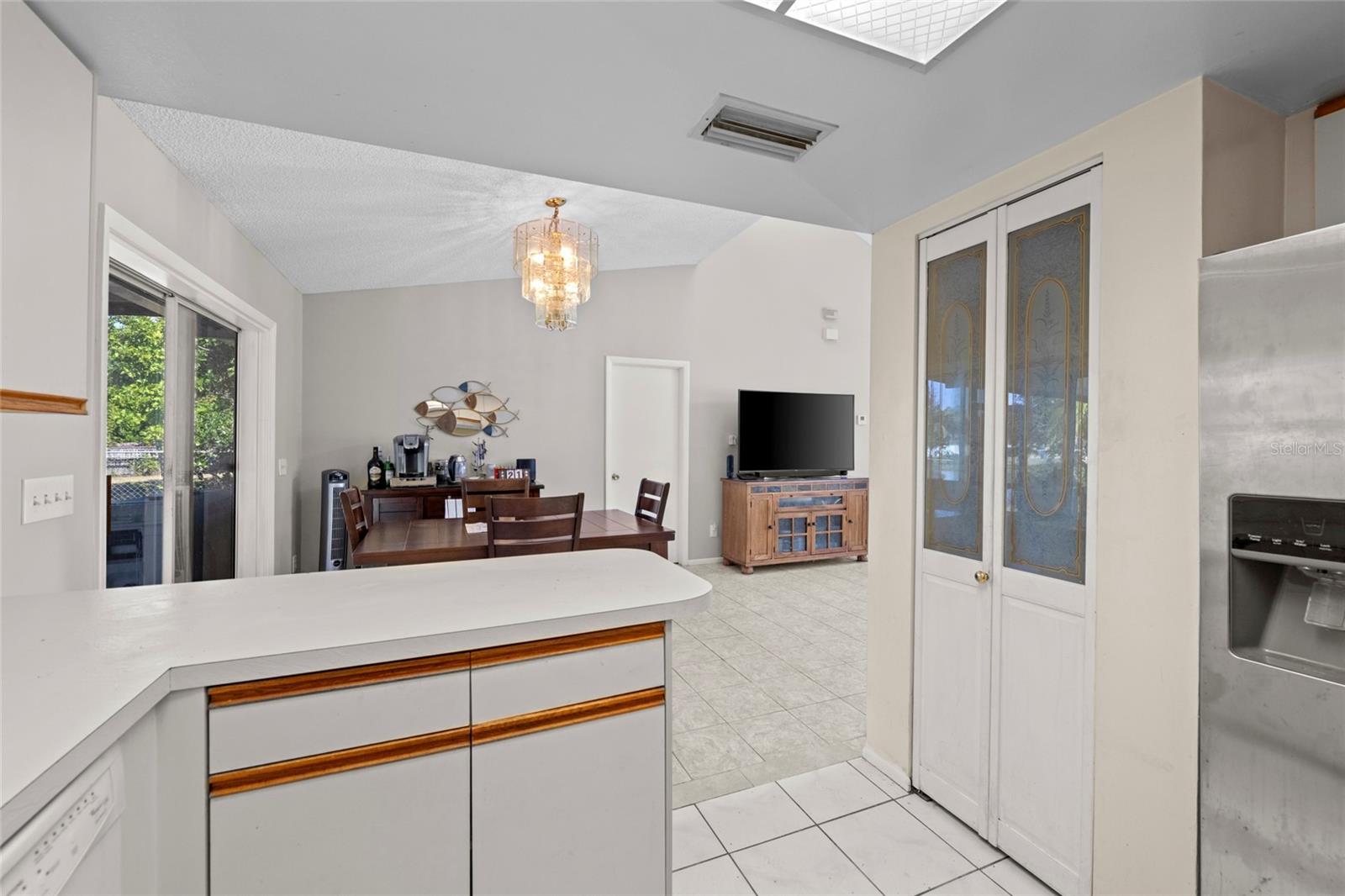 MEADOW LAKE - Residential