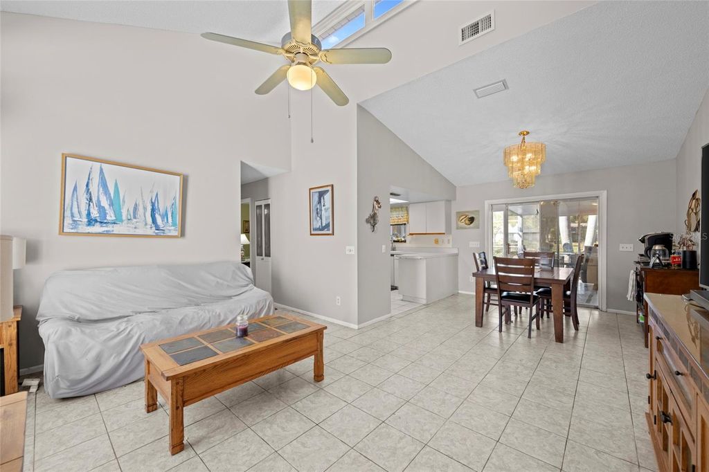 Photo of 5612 22nd Street E, Bradenton, FL 34203 (MLS # A4673701)