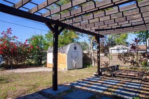 A home in DELTONA