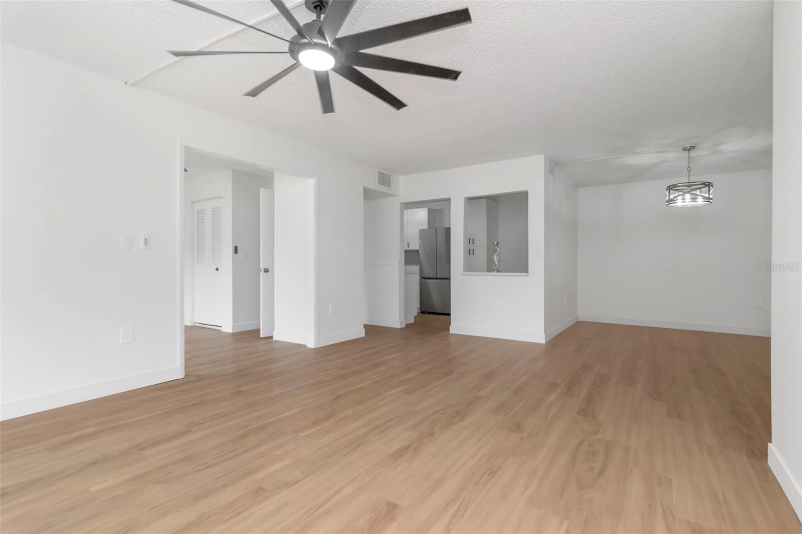 PINE RIDGE AT LAKE TARPON VILLAGE - Residential