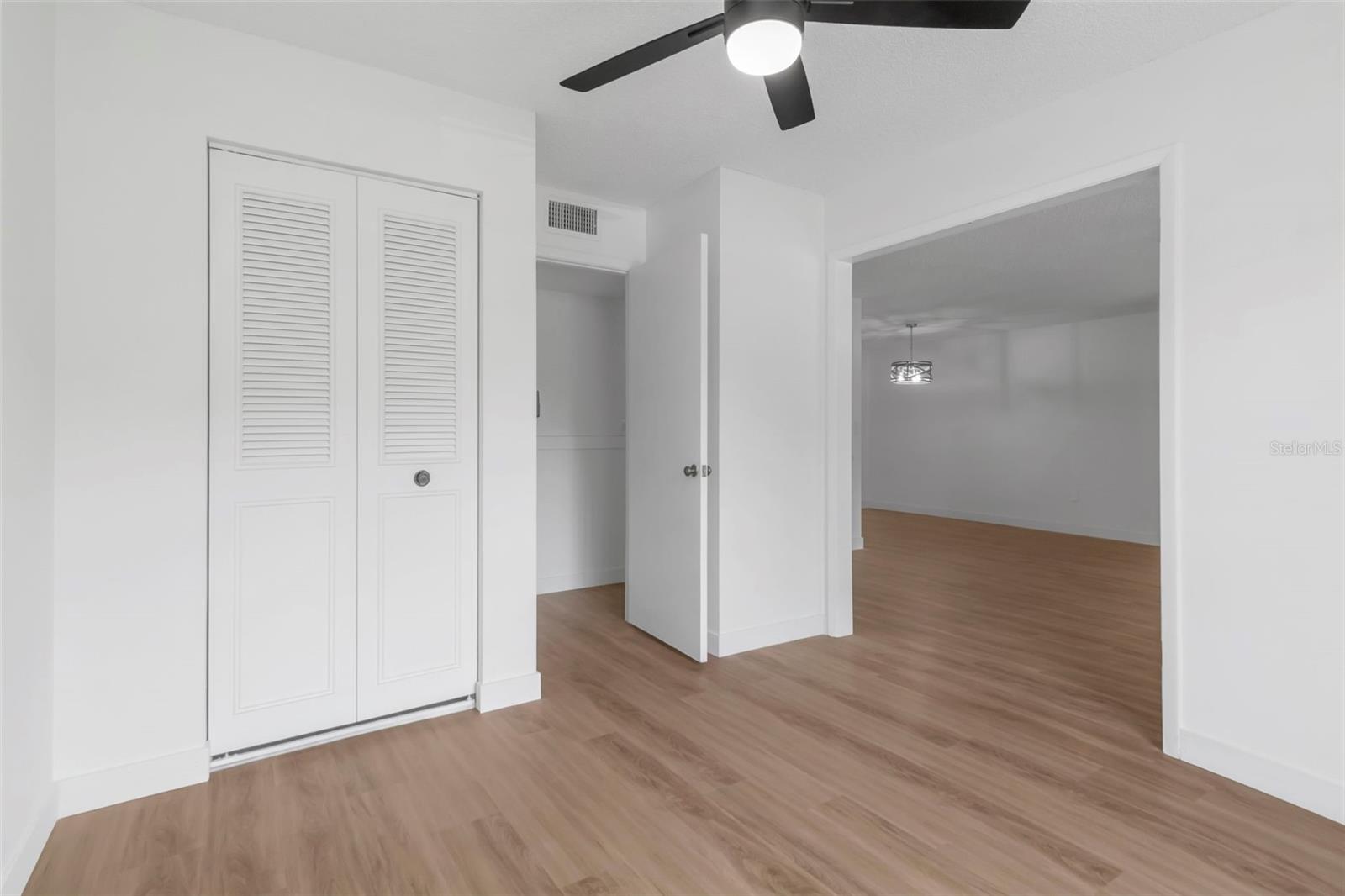 PINE RIDGE AT LAKE TARPON VILLAGE - Residential
