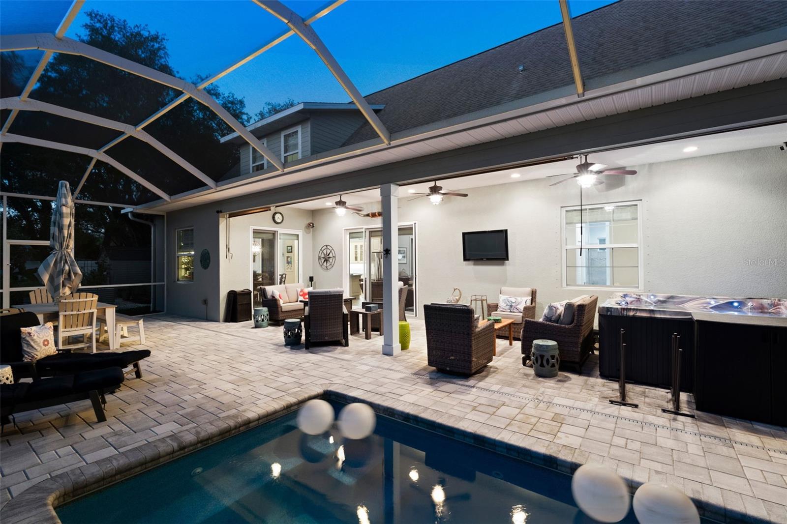 TAMPA & TARPON SPGS LAND CO - Residential