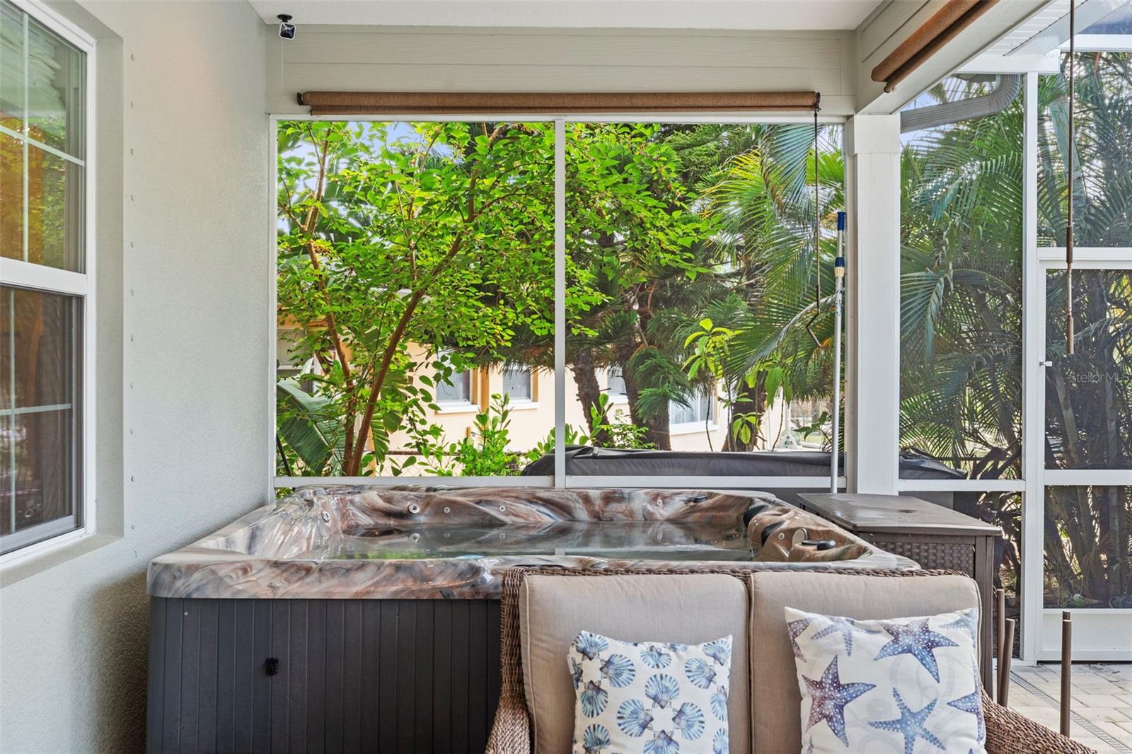 TAMPA & TARPON SPGS LAND CO - Residential