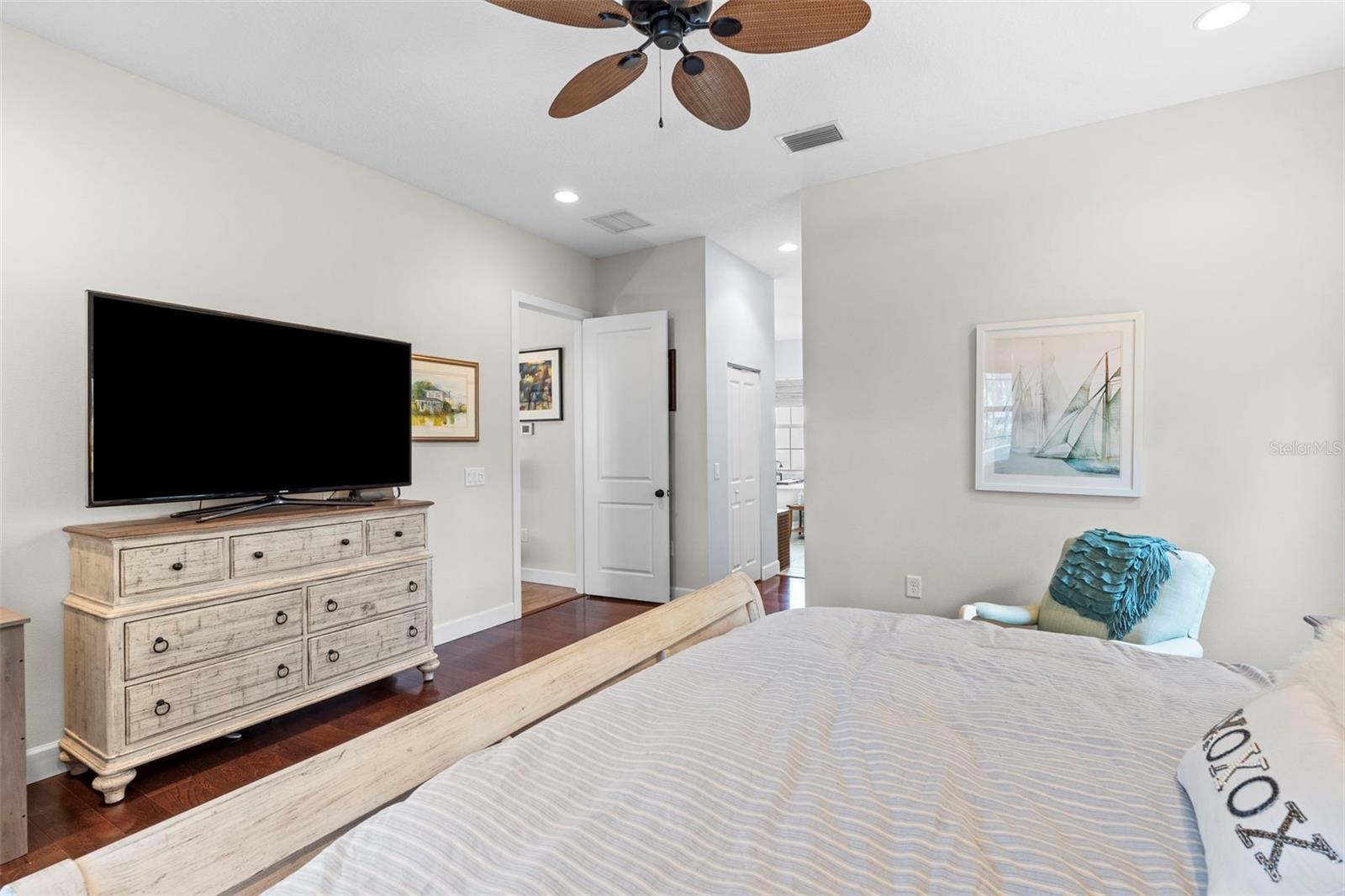 TAMPA & TARPON SPGS LAND CO - Residential