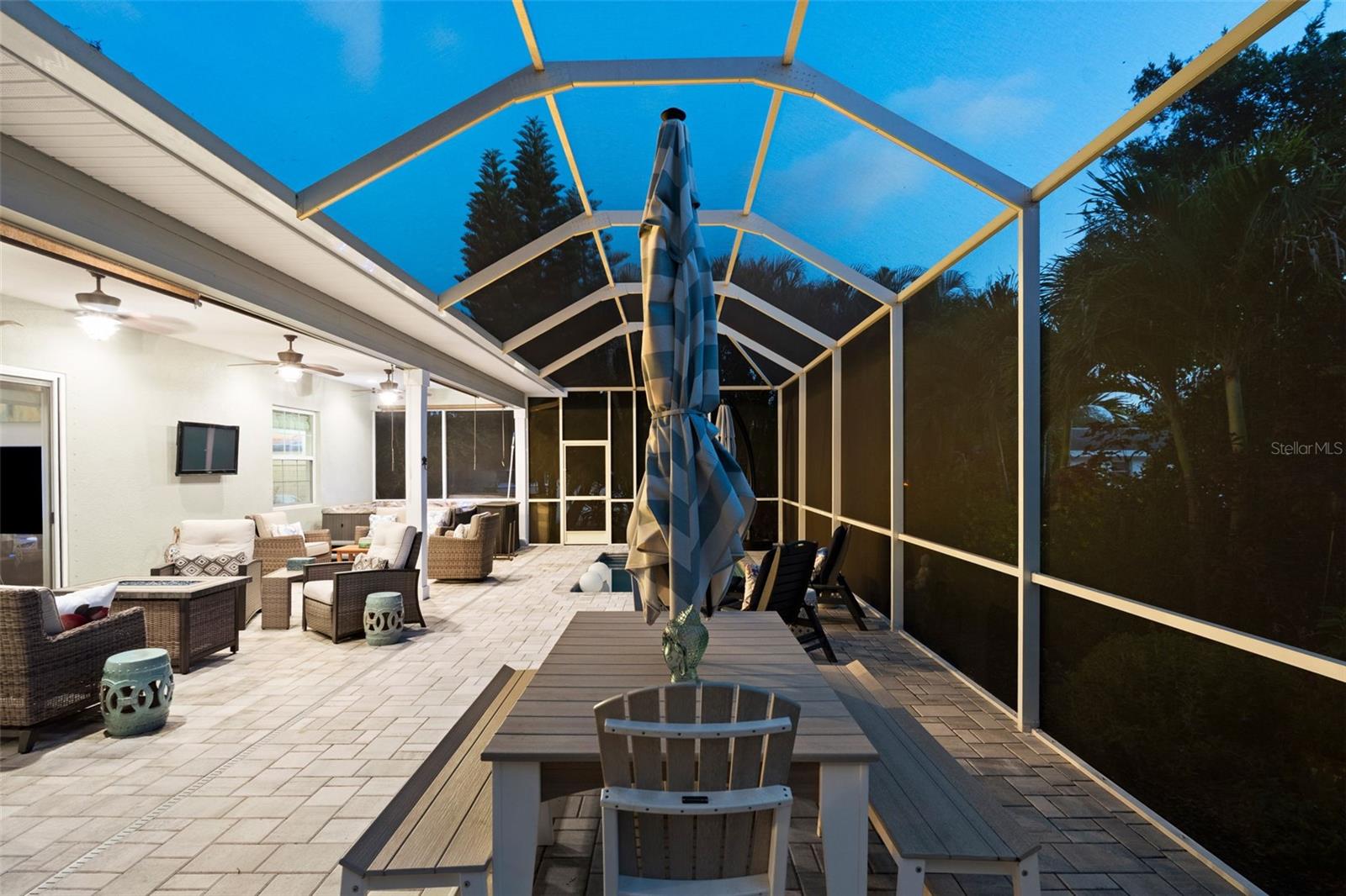 TAMPA & TARPON SPGS LAND CO - Residential
