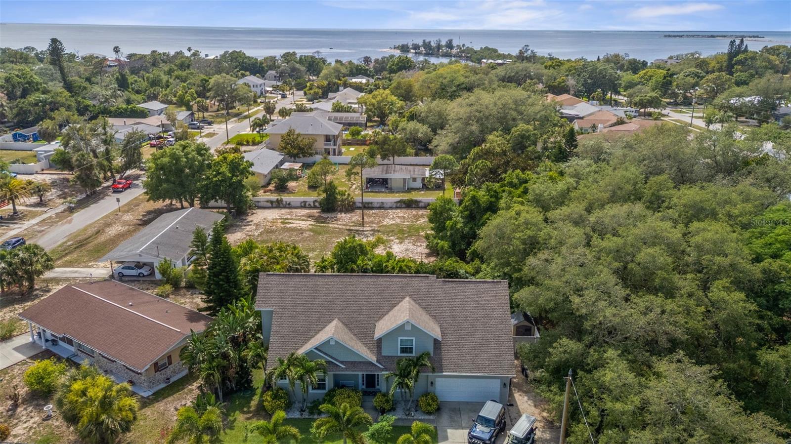 TAMPA & TARPON SPGS LAND CO - Residential