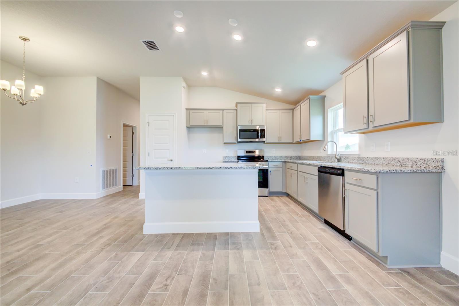 ABBEY GLEN - Residential