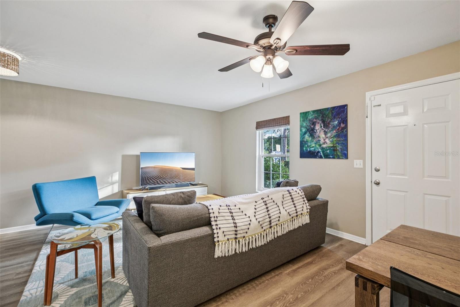 CHARLES TOWNE - Residential