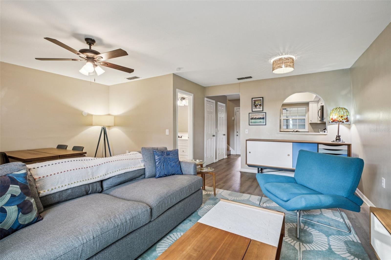 CHARLES TOWNE - Residential