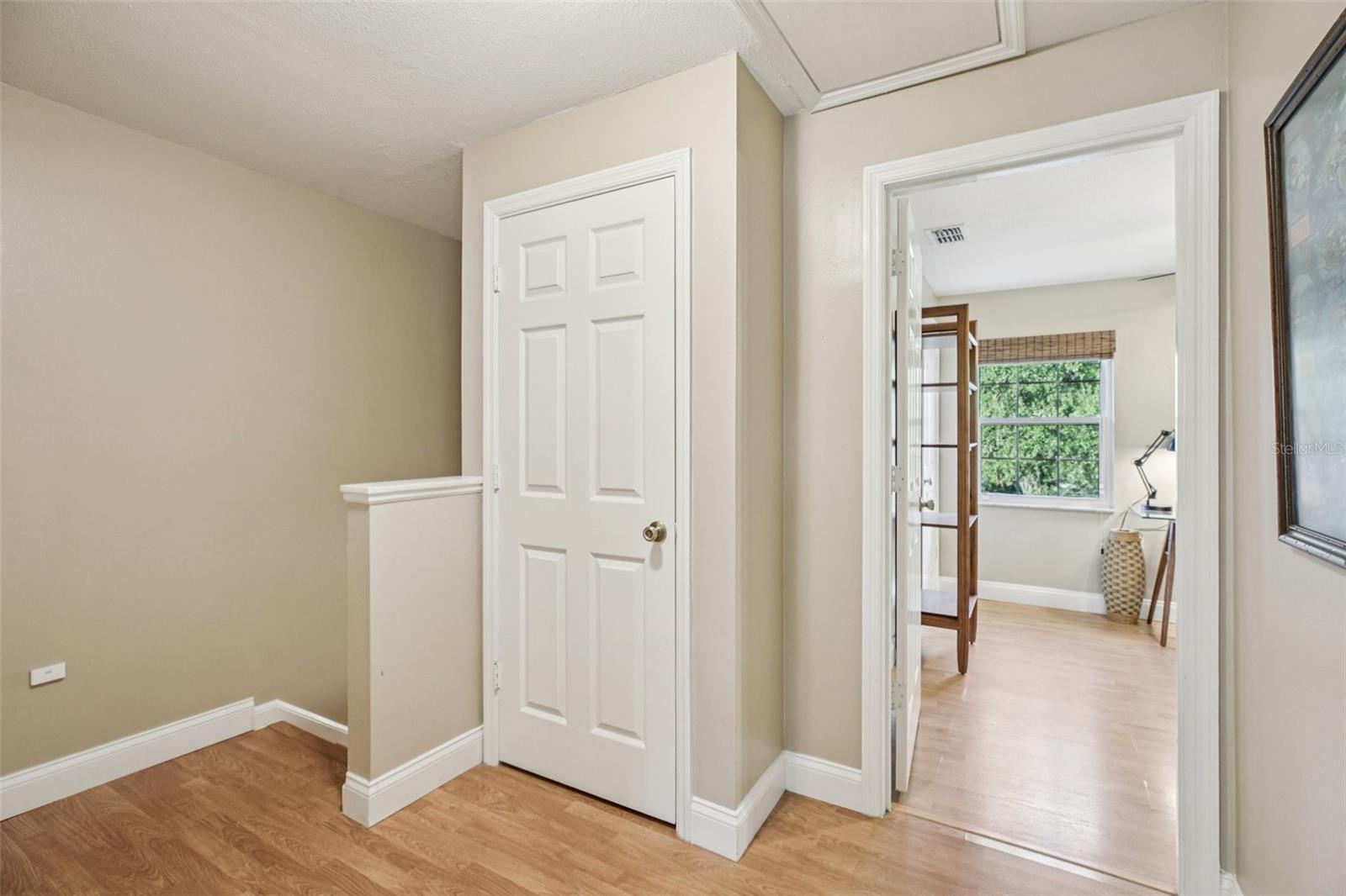 CHARLES TOWNE - Residential