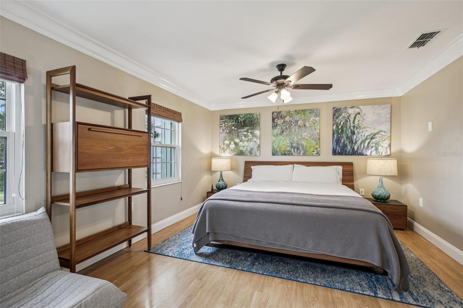 CHARLES TOWNE - Residential