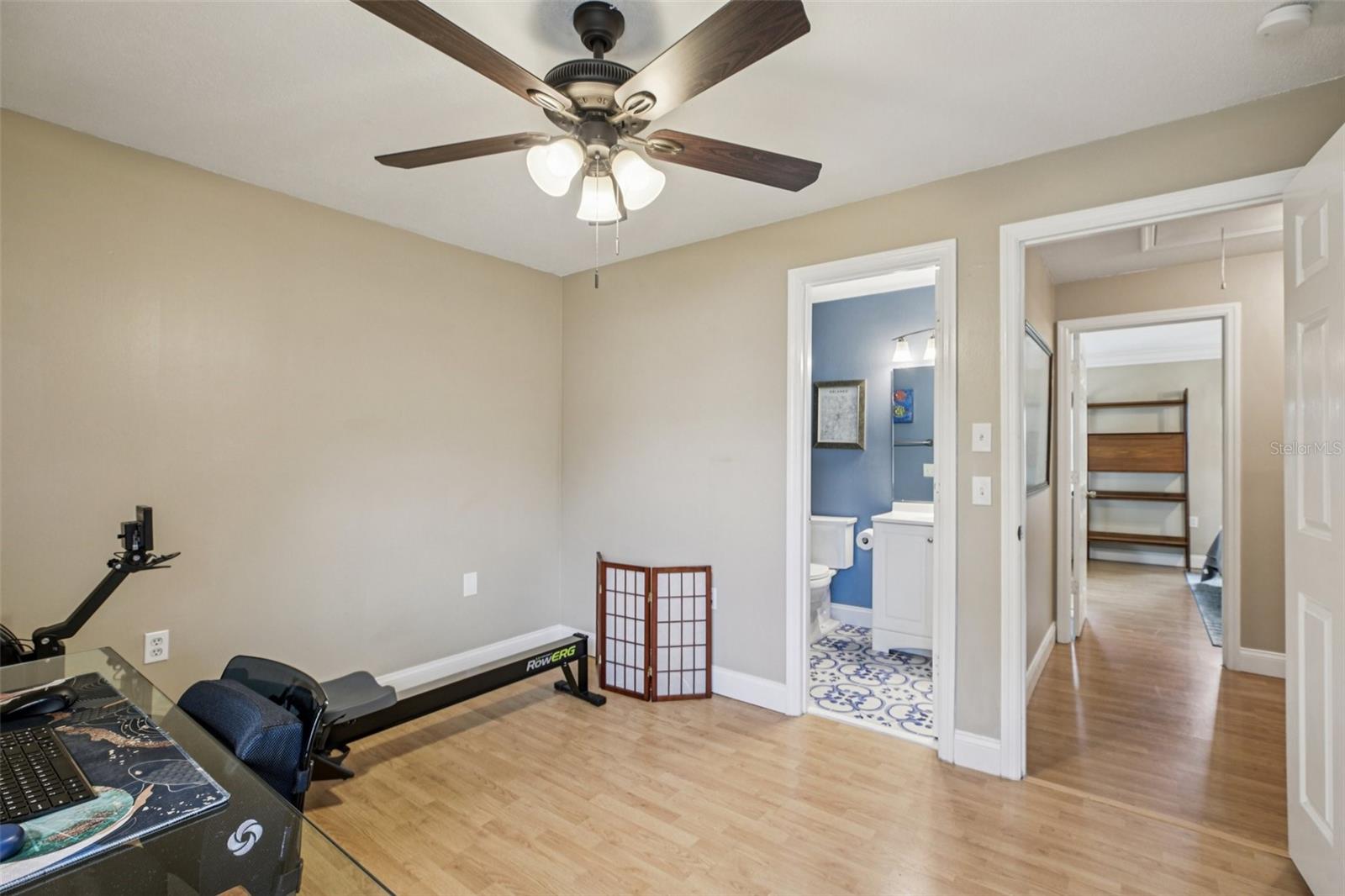 CHARLES TOWNE - Residential