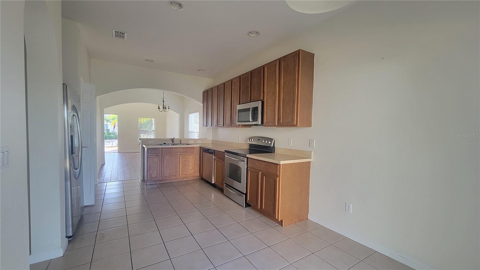 HERITAGE COMMONS - Residential Lease