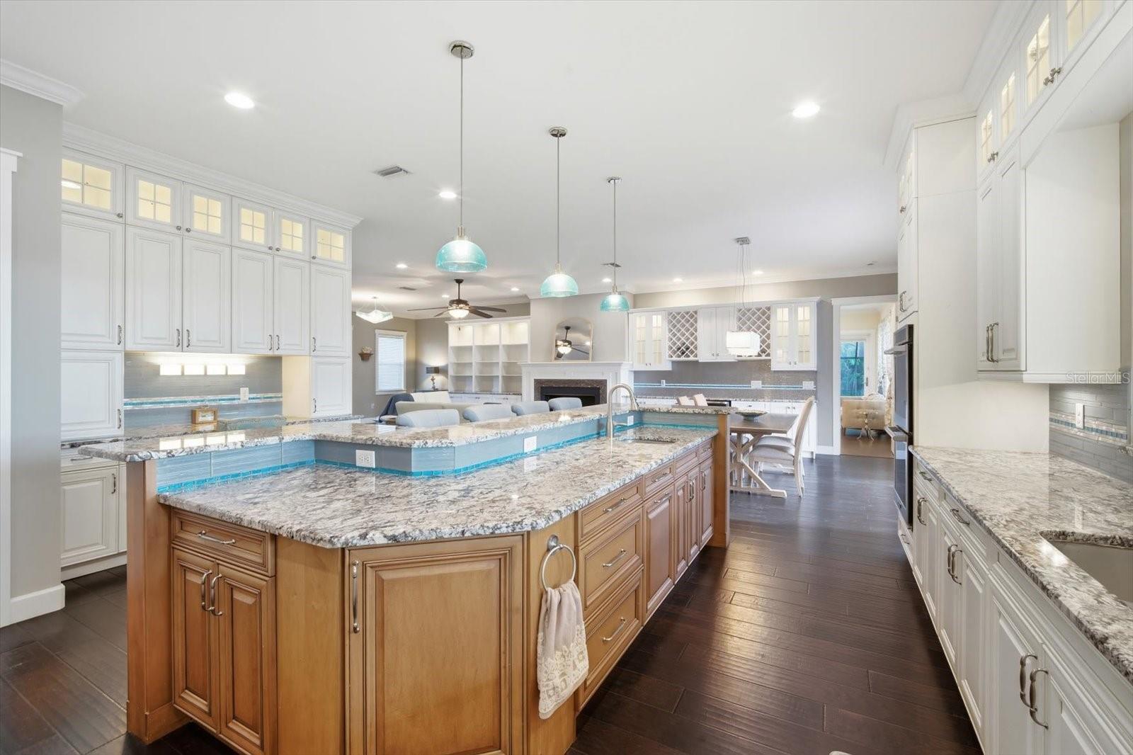 CORAL SHORES UNIT 1 - Residential