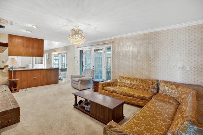 SEMINOLE ESTATES - Residential