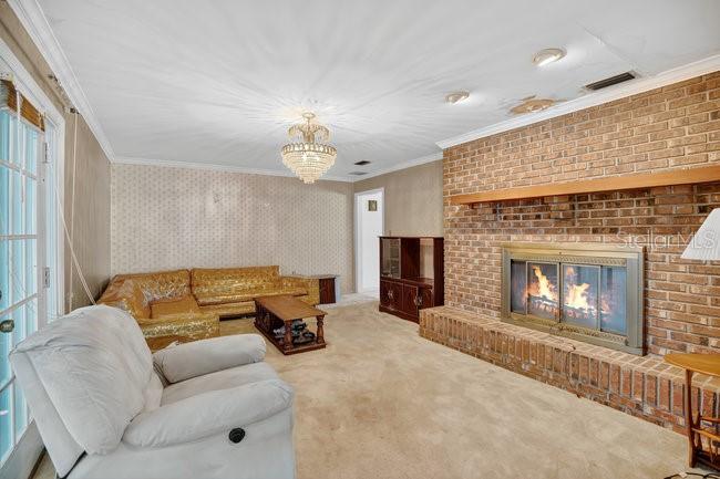 SEMINOLE ESTATES - Residential