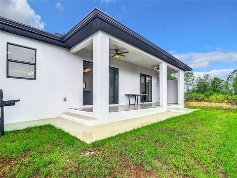 A home in PORT CHARLOTTE