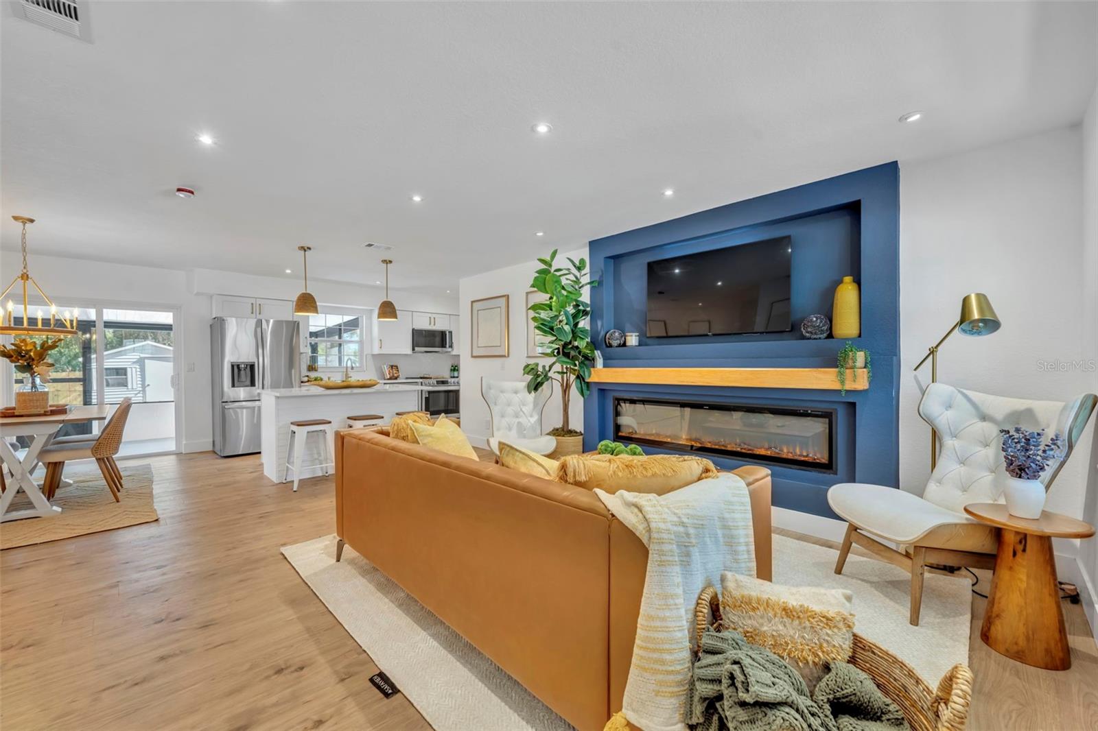 SPRINGWOOD - Residential